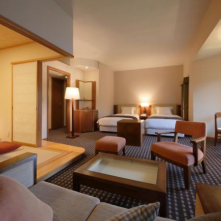 Belnatio Hotel Токамачи Екстериор снимка